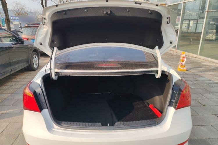 Used Hyundai Mistra 2016 1.8L Automatic Smart GLS