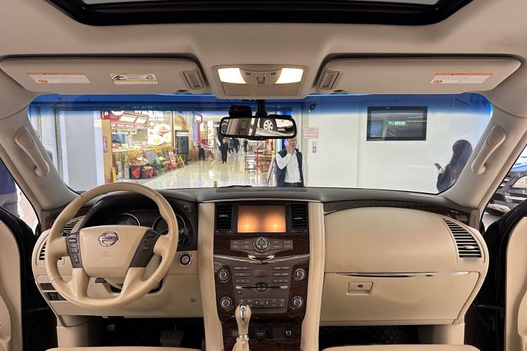 Used Nissan Patrol 2017 5.6L Standard Version
