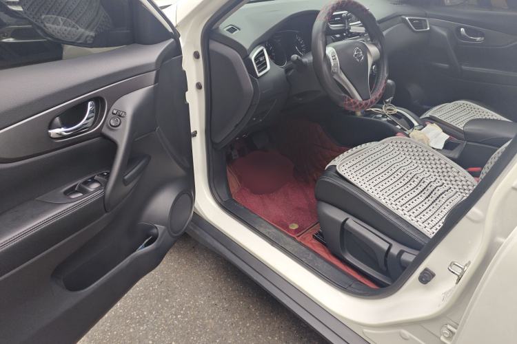 Used Nissan X-Trail 2014 2.0L CVT Comfort Edition 2WD
