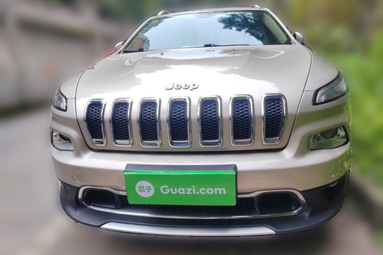 Used Jeep Cherokee 2017 2.4L Leading Edition Front