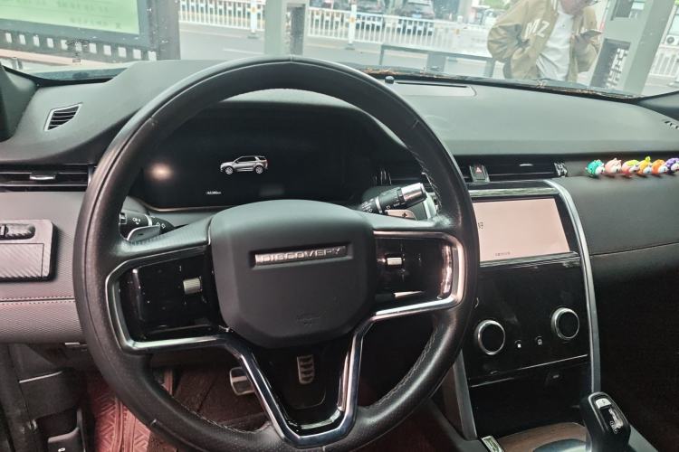Used Land Rover Discovery Sport 2022 249 PS R-Dynamic S Performance Edition 5 Seats Steering Wheel