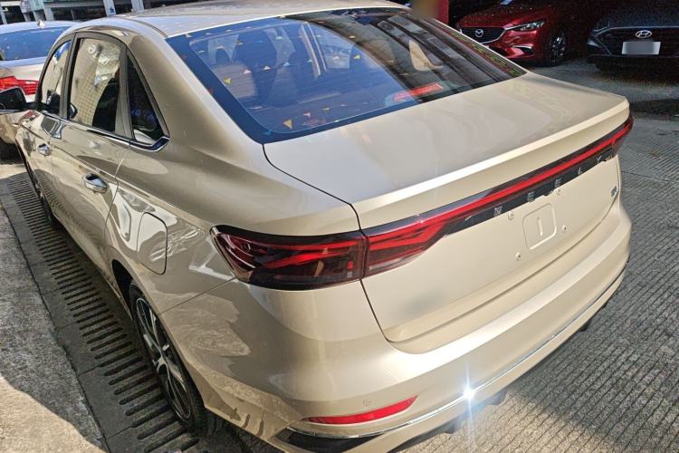 Used Geely Auto Emgrand 2022 4th Generation 1.5L CVT Luxury Model