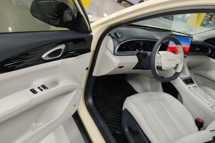 Used Geely Galaxy Geome 2025 UP 410km Exploration Edition Driver Seat