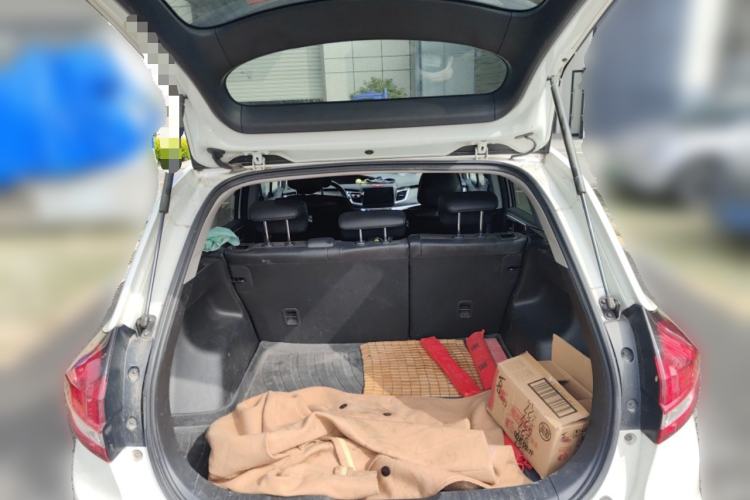 Used Honda Jade 2017 1.8L automatic Comfort version 5 seats Trunk