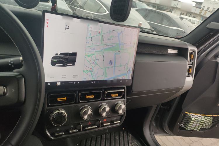 Used iCAR V23 2025 501 Four-Wheel Drive Intelligent Driving Version