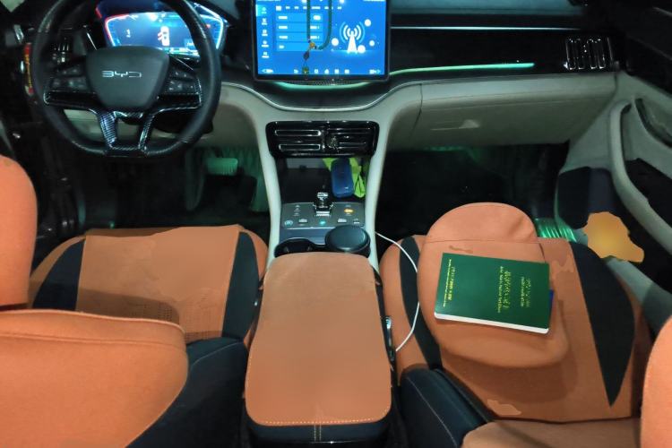 Used BYD Song PLUS New Energy 2023 Champion Edition DM-i 110KM Flagship PLUS
