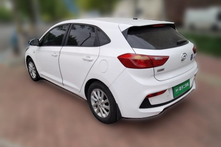 Used Hyundai Verna RV 2017 1.4L Automatic Cool Edition GLS China V Emission Standard
