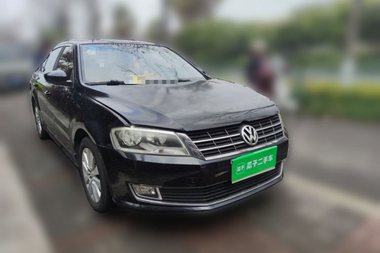 Used Volkswagen Lavida 2013 Restyled Classic 1.6L Automatic Comfort Edition Front Right 45 Deg