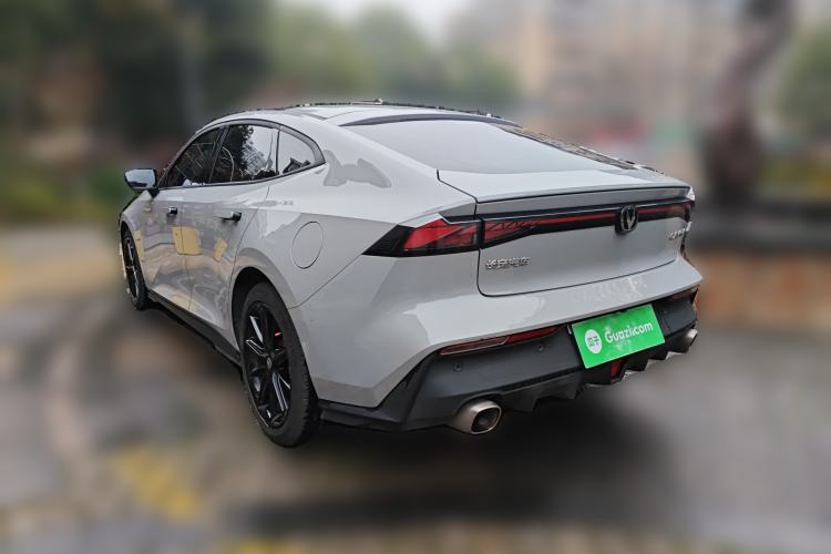 Used Changan UNI-V 2022 1.5T Prestige Version
