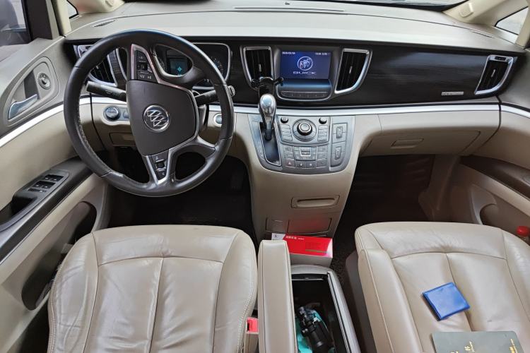 Used Buick GL8 2013 3.0L GT Luxury Business Haoya Edition