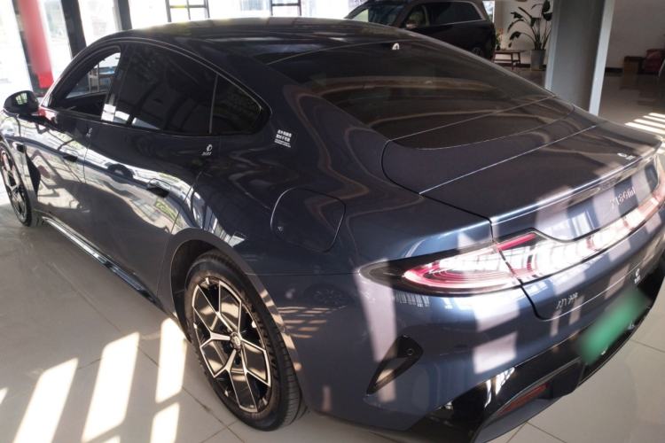 Used Xiaomi Auto SU7 2024 Rear-Drive Ultra-Long Range Advanced Pro-Level Intelligent Driving Version
