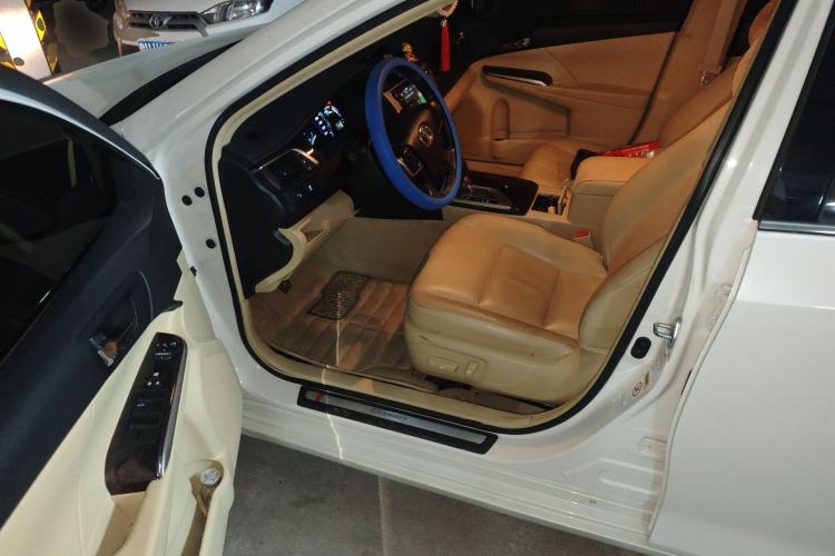 Used Toyota Camry 2015 2.0G Premier Edition