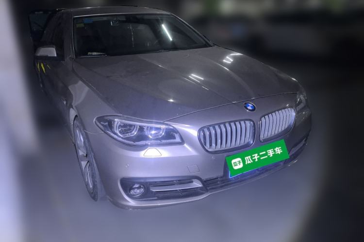 Used BMW 5 Series 2015 535Li Leading Model