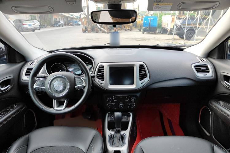 Used Jeep Compass 2020 220T Automatic Leading Edition