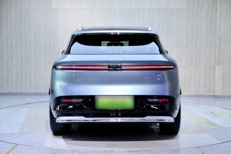 Used Zeekr 7X 2025 100kWh Long-Range All-Wheel Drive Intelligent Driving Version
