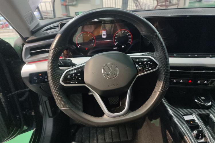 Used Volkswagen Lamando 2023 Lavida L 280TSI DSG Cool & Spicy Edition Steering Wheel