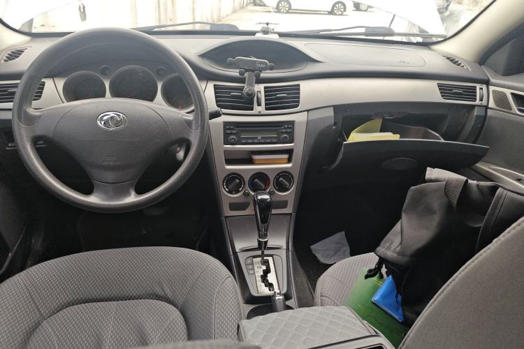 Used Dongfeng Aeolus H30 2010 1.6L Automatic ZunYa Trim