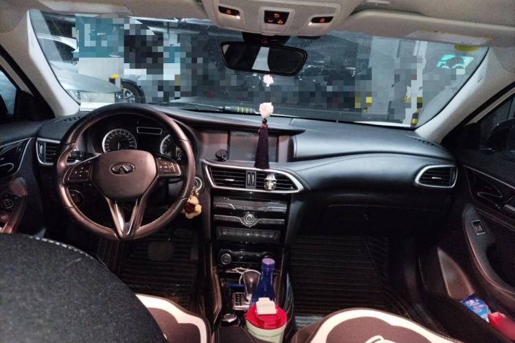 Used Infiniti QX30 2017 1.6T Two-Wheel-Drive Sport Edition