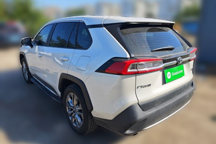 Used Toyota Wildlander 2022 2.0L CVT Two-Wheel Drive Luxury PLUS Edition
