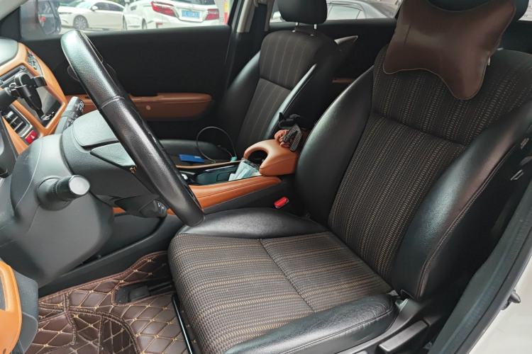 Used Honda Vezel 2017 1.8L CVT Two-Wheel Drive Luxury Model
