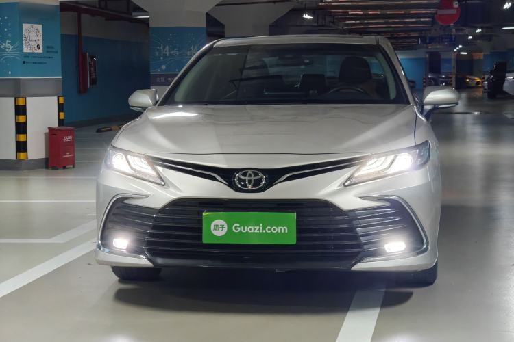 Used Toyota Camry 2021 2.0G Luxury Edition Front
