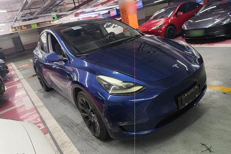 Used Tesla Model Y 2021 Long-Range All-Wheel-Drive Version