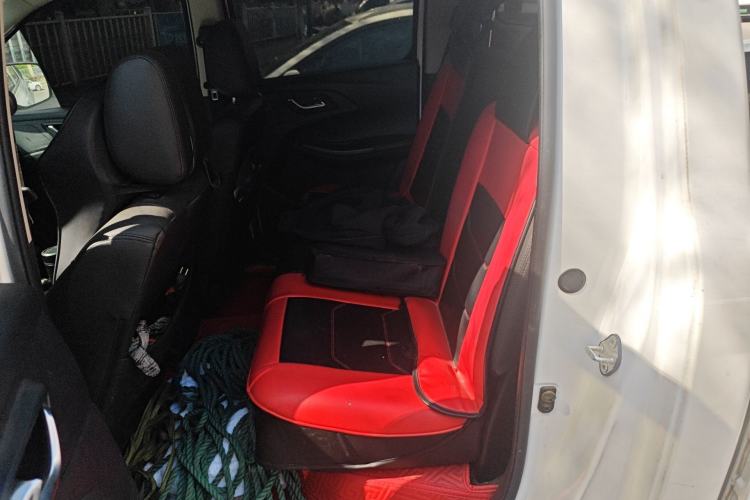 Used JMC Baodian 2020 2.5T Diesel Two-Wheel Drive Comfort Edition Long Wheelbase JX4D25A6L
