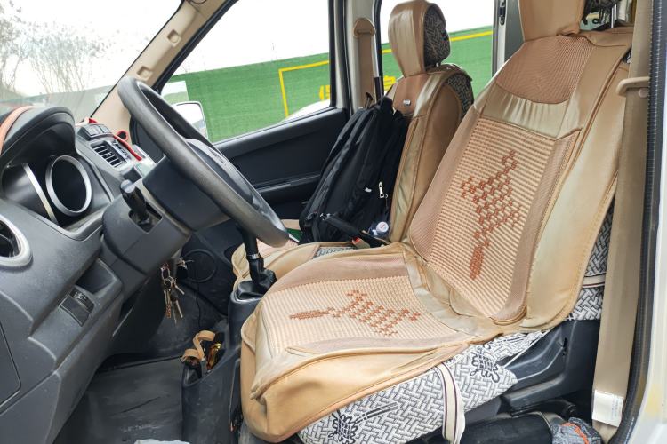 Used CHANGAN KAICHENG Ruixing M60 2020 1.5L Standard Version China VI 6-Seater DAM15KR