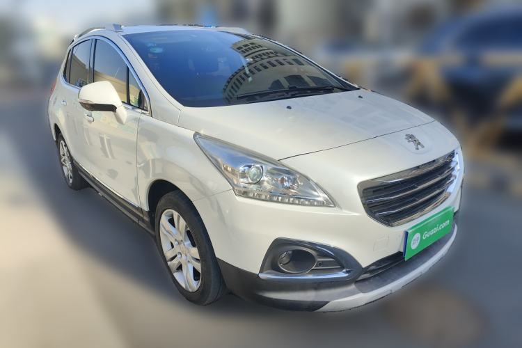 Used Peugeot 3008 2015 1.6THP Automatic Prestige Edition Front Right 45 Deg