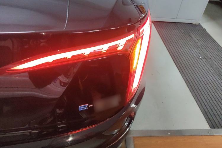 Used Hongqi E-QM5 2024 560km PLUS
