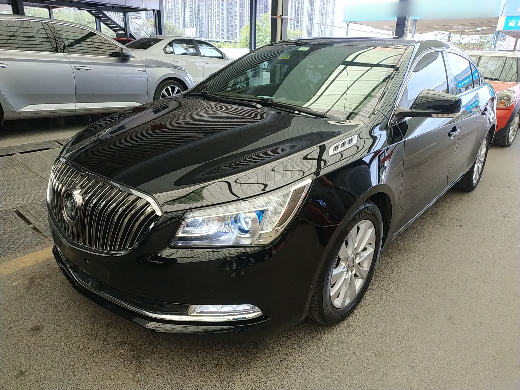 Parte inferior delantera