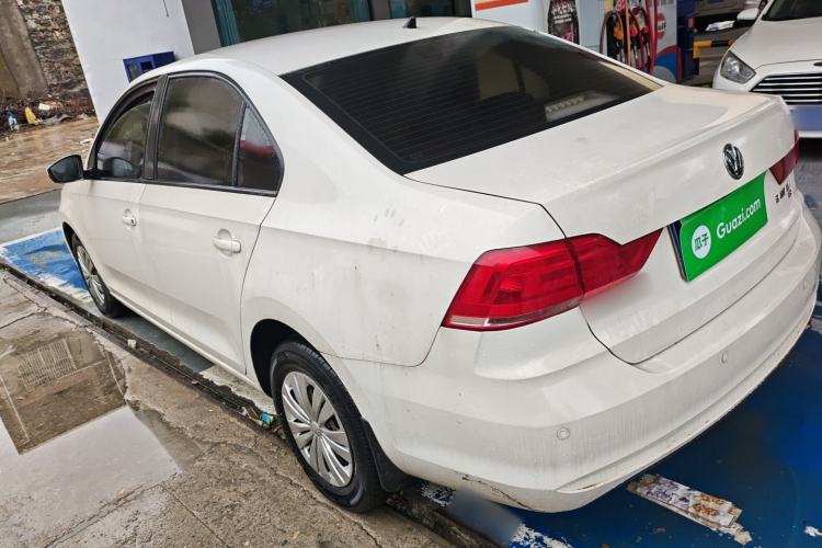 Used Volkswagen Santana 2016 1.6L Automatic Fashion Edition