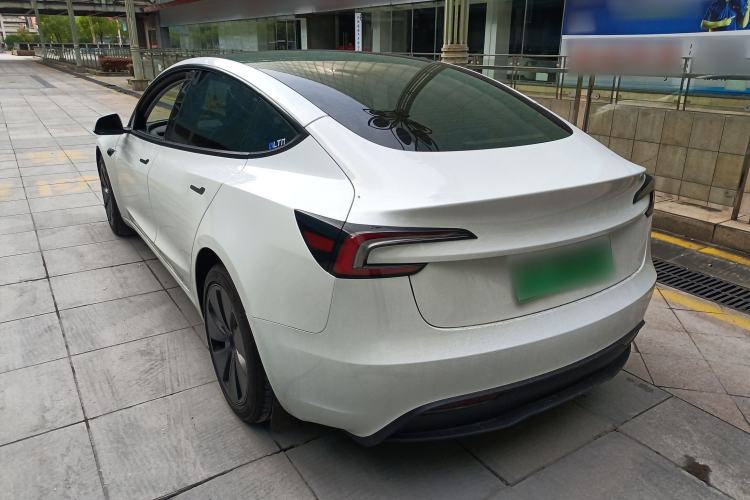 Used Tesla Model 3 2025 Long-Range All-Wheel-Drive Version
