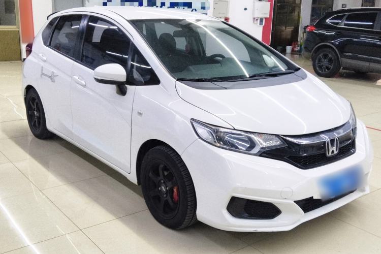 Used Honda Fit 2018 1.5L Manual Comfort Version
