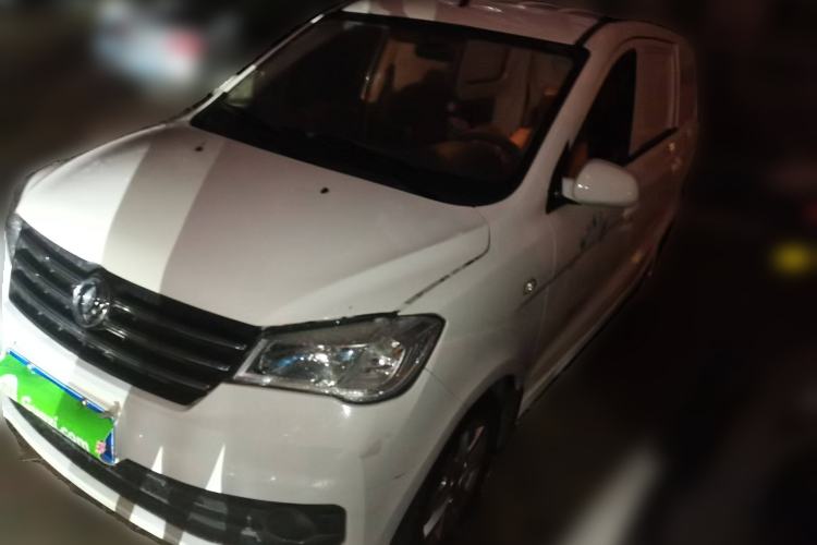 Used Dongfeng Fengon 330 2019 1.5L 330S Manual Luxury Van China VI Standard