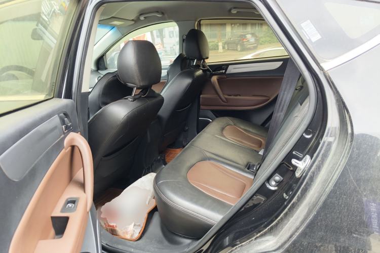 Used JAC Group Refine S5 2015 1.5T Automatic Elite Model