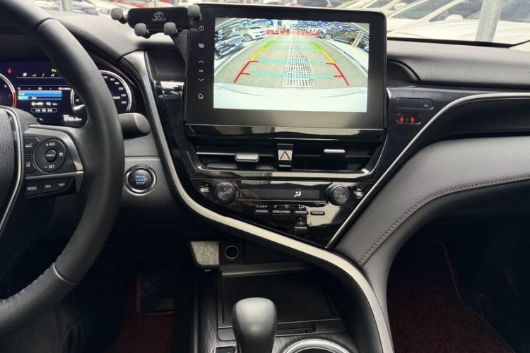 Used Toyota Camry 2023 2.5G Luxury Edition
