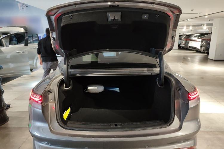 Used IM L7 2022 Dynamic Model