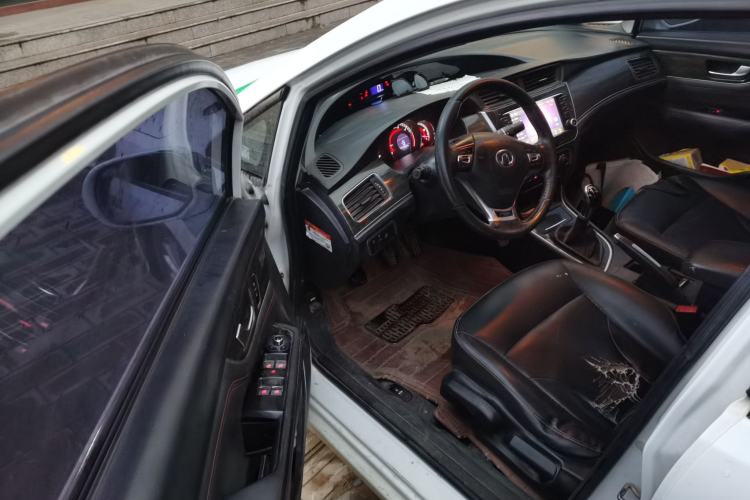 Used Great Wall C50 2014 Upgraded Model 1.5T Manual Comfort Version
