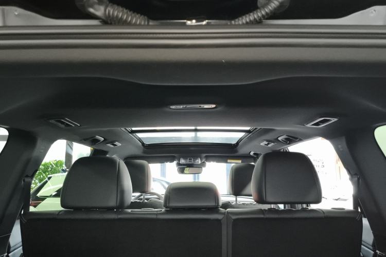 Used GAC Trumpchi GS8 2022 Linghang Series 2.0 TGDI Two-Wheel-Drive Luxury Smart Connectivity Version (7 Seats) Headliner