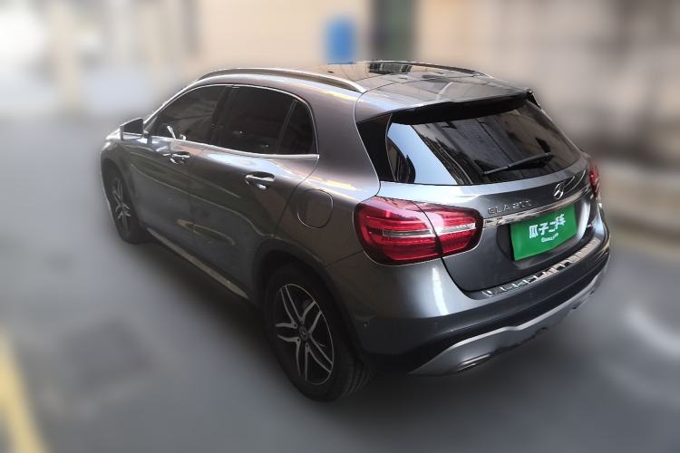 Used Mercedes-Benz GLA 2017 GLA 200 Fashion Model
