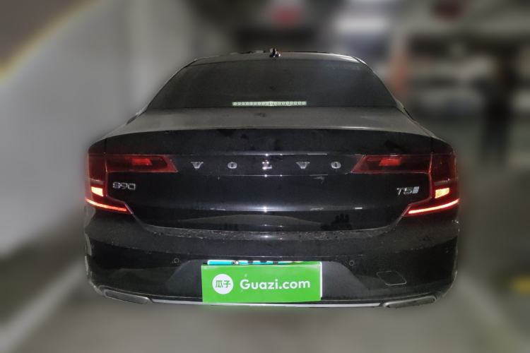 Used Volvo S90 2017 T5 Smart Luxury Edition
