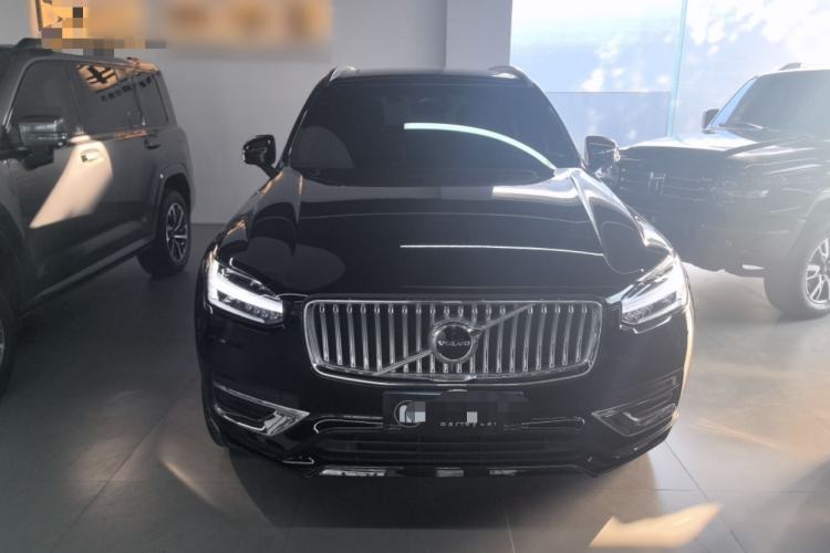 Used Volvo XC90 2024 B5 SmartDrive Luxury Edition 5 Seats