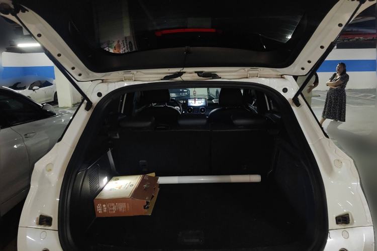 Used Dongfeng Fengon E3 2019 EVR Range-Extended Smart Model
