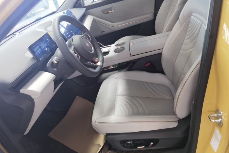 Used Baojun Enjoy 2025 All-Electric 600km Luxury Edition