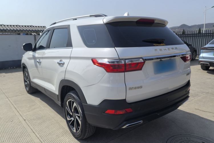 Used Dongfeng Fengon S560 2022 1.5T Manual Urban Model Exterior 3