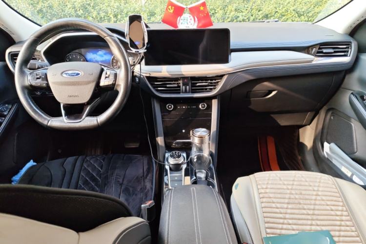 Used Ford Escape 2020 EcoBoost 245 Four-Wheel Drive Titanium Edition