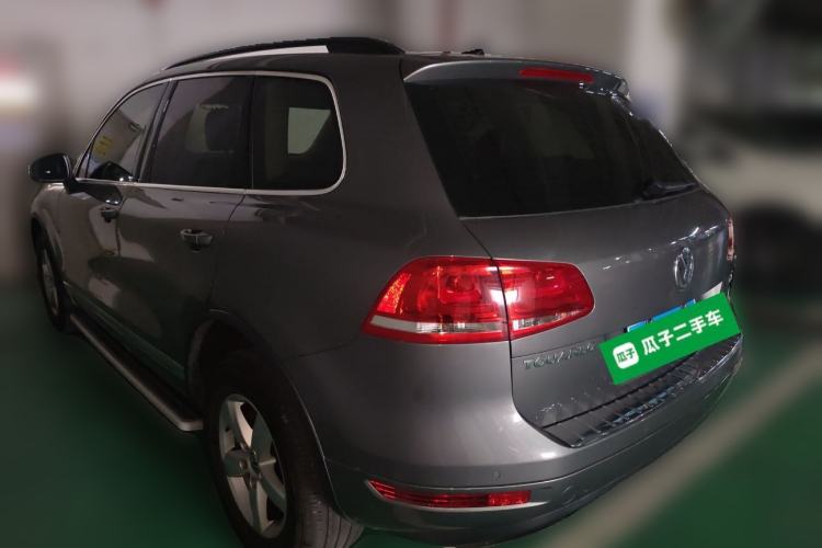Used Volkswagen Touareg 2011 3.0 TSI Comfort Version