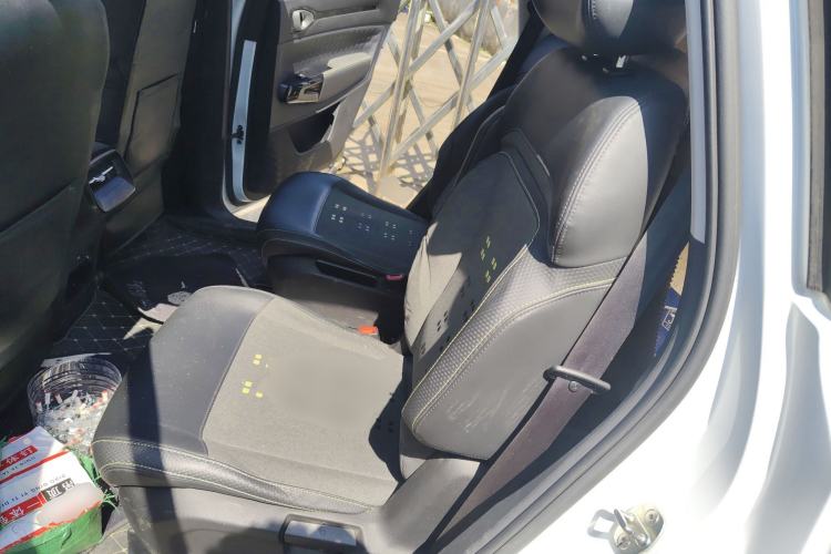 Used Baojun RM-5 2019 1.5T CVT Elite Version with 24-Hour Online Service 6 Seats
