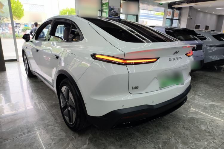 Used ONVO L60 2024 60 kWh Rear-Drive Version Rear Left 45 Deg